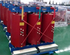 ¿Cuáles son los modelos y especificaciones de los transformadores?